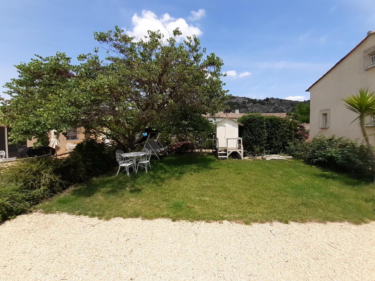 Petite Maison De Campagne Gardoise Théziers Dış mekan fotoğraf
