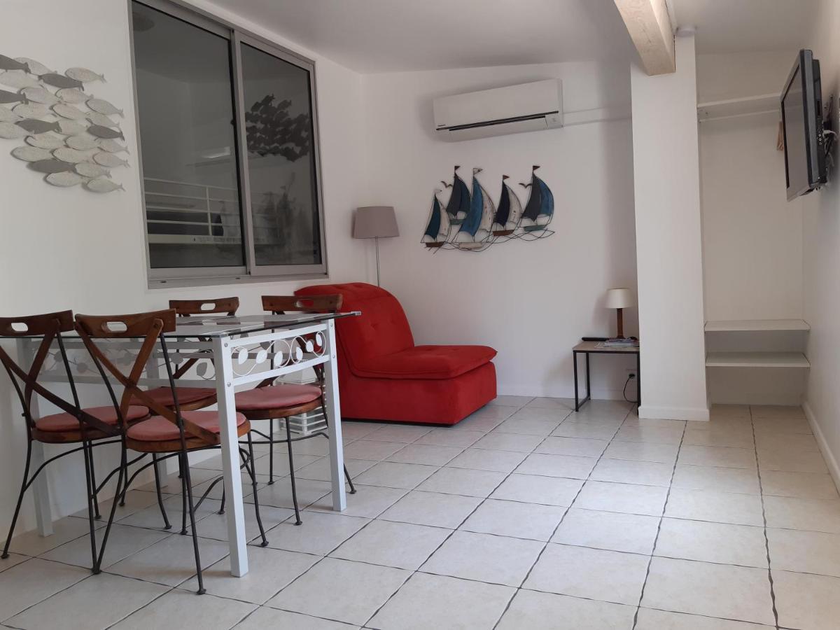 Petite Maison De Campagne Gardoise Théziers Dış mekan fotoğraf